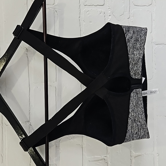 Victorias Secret | Black & Grey sports bra - 32D - Picture 2 of 3